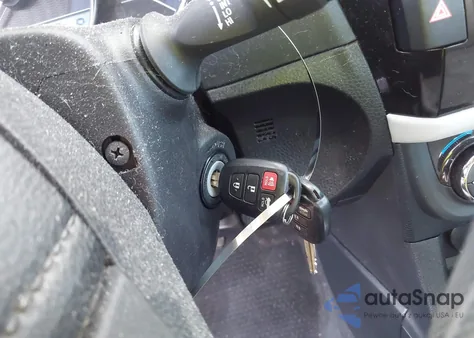 2016 Toyota Corolla Le z USA, uszkodzony, nr VIN 2T1BURHE5GC639220